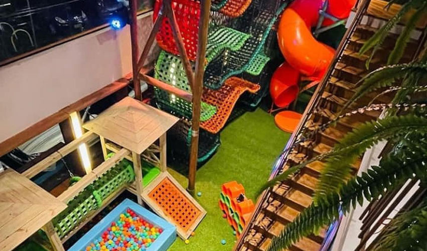  Dino Restaurante: Diversão com espaço kids, recreação e personagem é sucesso em São Paulo