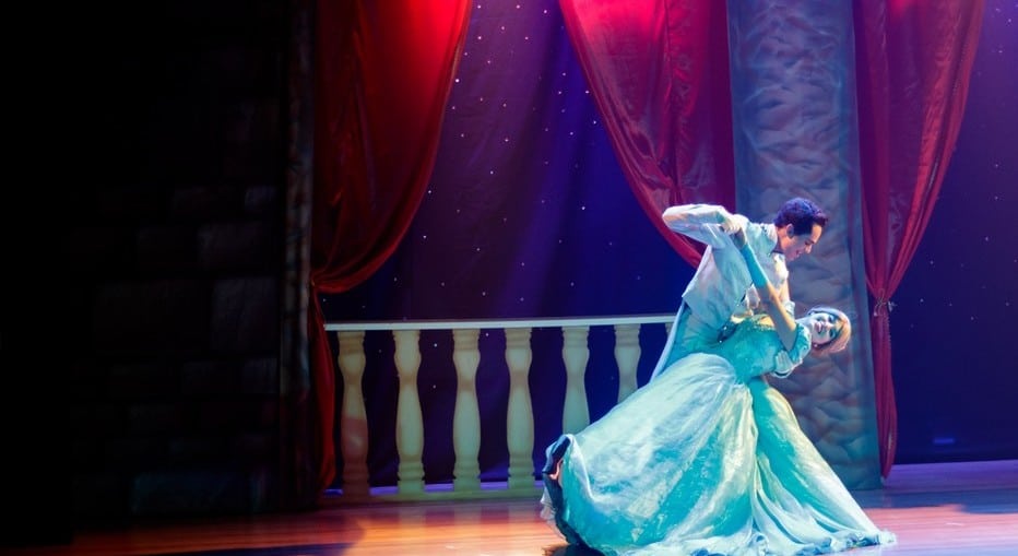 Cinderella: Musical resgata magia do clássico infantil no teatro em São Bernardo